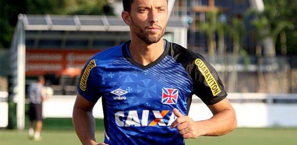 Nenê não apresentou propostas que dizia ter e tem situação indefinida no Vasco