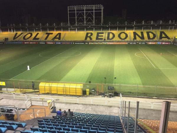 Vasco x Atlético-PR será no Raulino Oliveira, em Volta Redonda