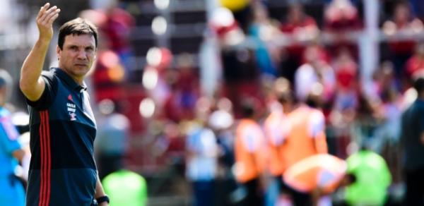 Zé Ricardo é o nome do Vasco para assumir a equipe em caso de demissão de Milton Mendes