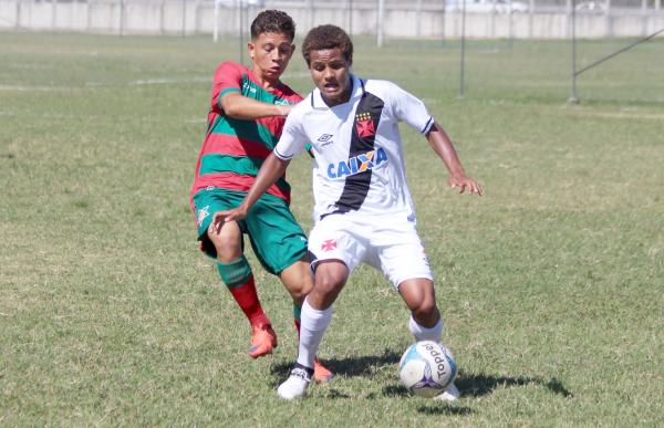 João Pedro teve mais uma boa atuação pelo juvenil