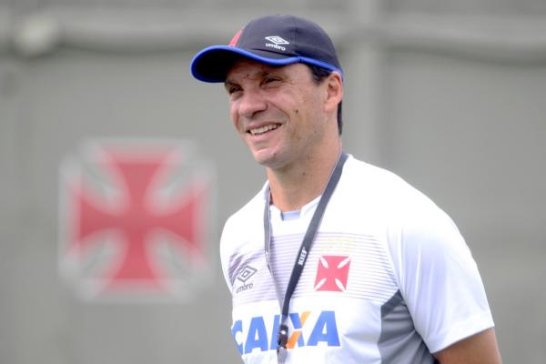 Zé Ricardo em treino do Vasco em São Januário