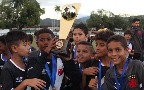 Vasco faz um trabalho de referência em suas categorias iniciais