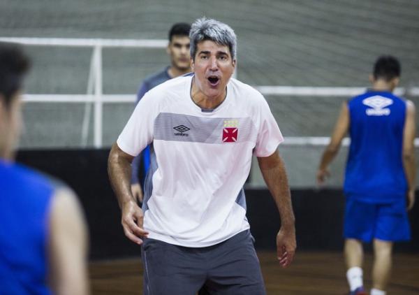 Dedé Barbosa, técnico do Vasco
