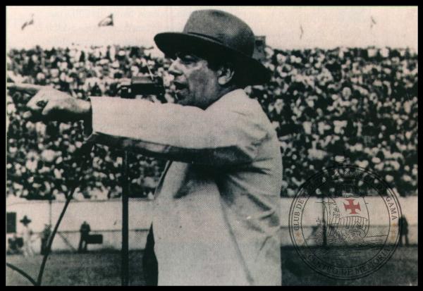 Maestro Heitor Villa-Lobos. São Januário/RJ