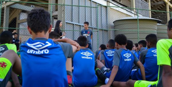 Andrey compartilhou experiências com a garotada da categoria mirim