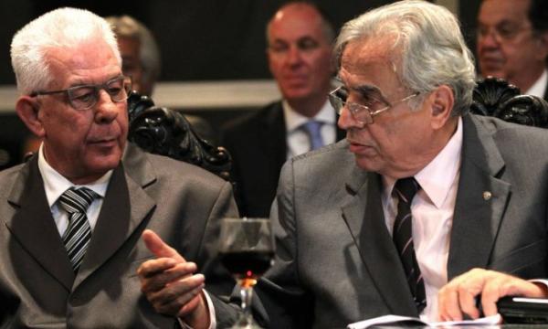 Fernando Horta e Eurico Miranda lado a lado na sessão de posse da atual diretoria do Vasco, em dezembro de 2014