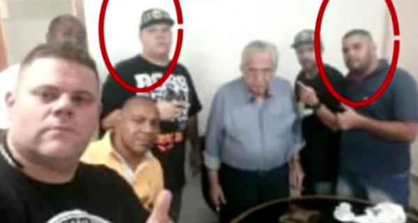 Eurico com integrantes da Força Jovem do Vasco