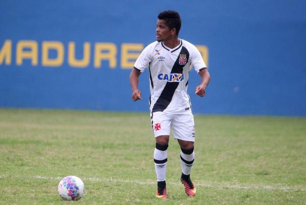 Lorran tem a expectativa de ser aproveitado na volta ao Vasco