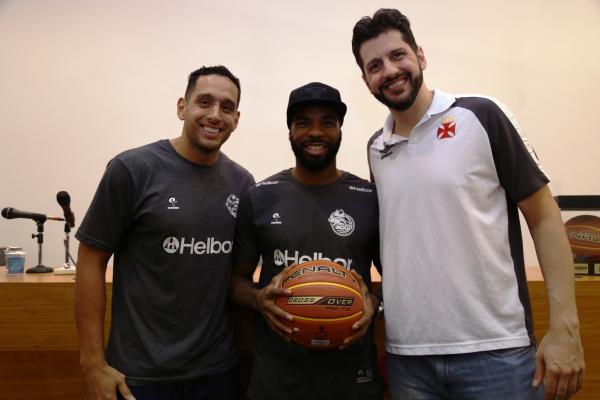 Filipin, Larry Taylor e Giovannoni