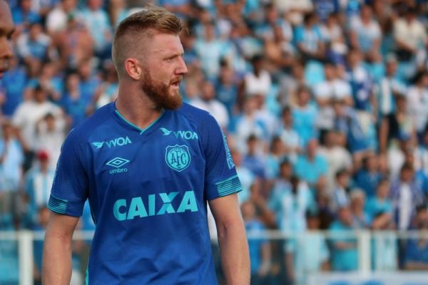 Alemão, zagueiro do Avaí