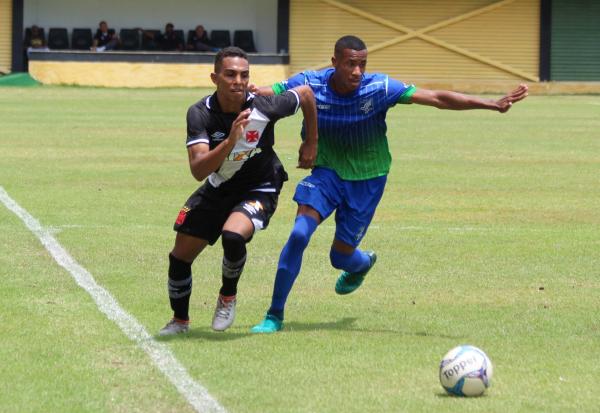 Rafael França puxa jogada de ataque do Gigante