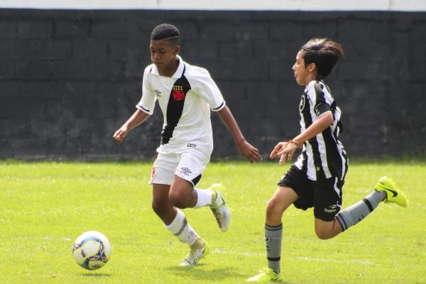 Rayan, como de costume, também balançou as redes