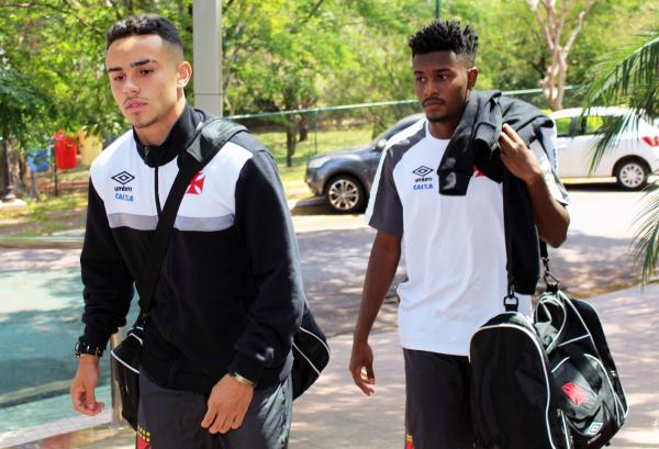 Pedro Igor e Marcelo Germano na chegada em solo paulista