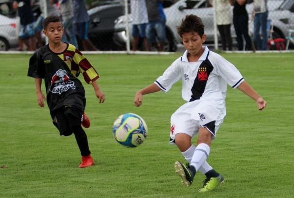  Guilherme brilhou nas assistências durante o primeiro tempo