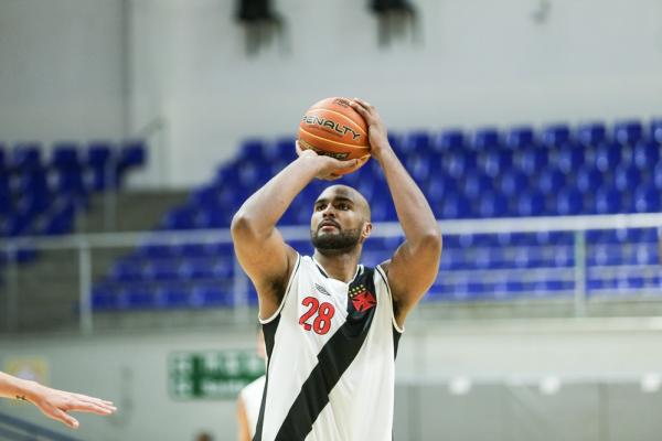 Lucas Mariano chegou agora ao Vasco e já disputa a sua primeira final