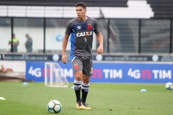 Paulinho retornou após se destacar na Copa do Mundo sub-17