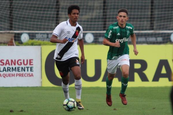 Zagueiro Miranda foi o autor do gol cruzmaltino na partida