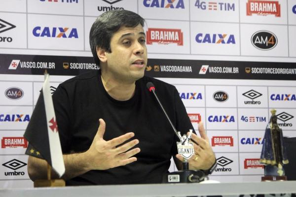 Eurico Brandão Miranda concedeu entrevista coletiva na Colina