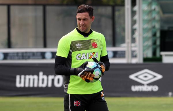  Martín Silva durante treinamento na Colina Histórica
