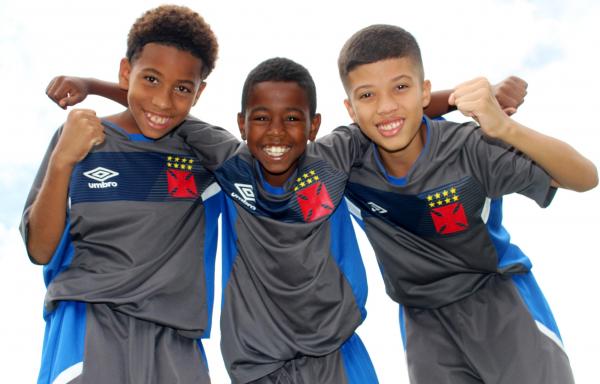 Vascaínos formam trio campeão