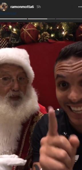 Papai Noel e Ramon