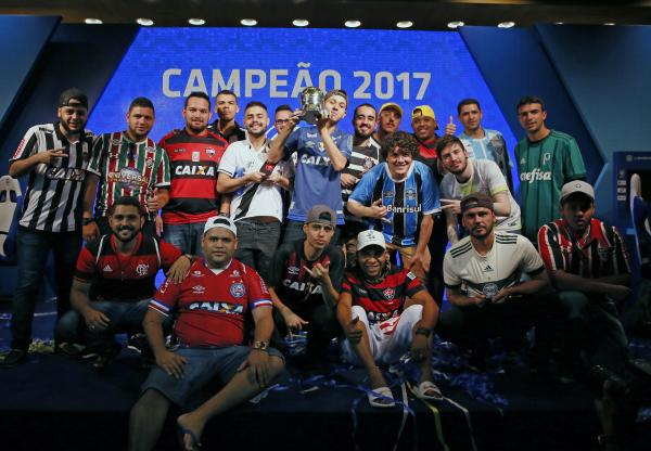 Kaique Bernardo, o KaiqueReizin, representou o Vasco na estreia do clube nos e-Sports