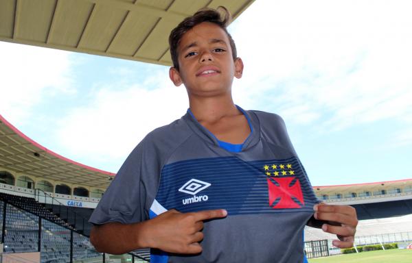 Breno Vereza tem os pratas da casa Evander e Paulinho como espelho