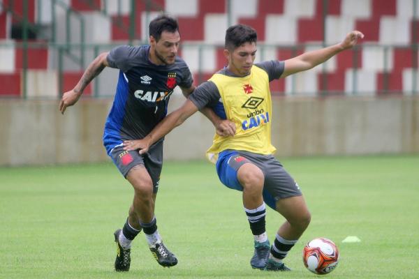 Andrey em lance ao lado do novo companheiro Desábato