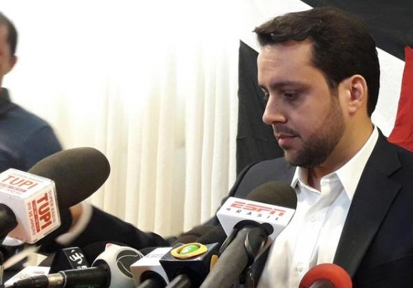 Julio Brant concedeu entrevista coletiva nesta sexta-feira (12)