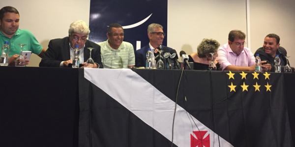 Campello e futuros companheiros de gestão: futuro do Vasco em jogo