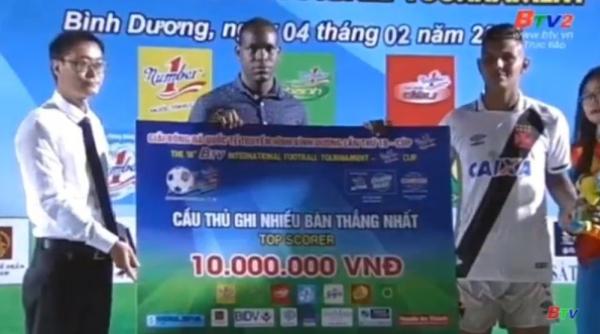 Daniel Pessoa recebe premiação por artilharia