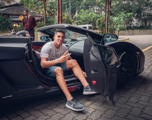 Paulinho, atacante do Vasco