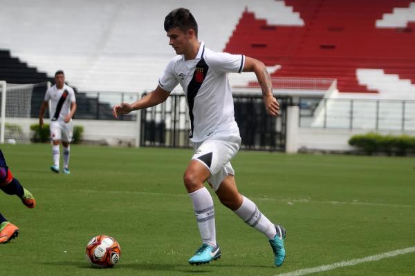 Pederzoli marcou seu primeiro tento com a camisa vascaína