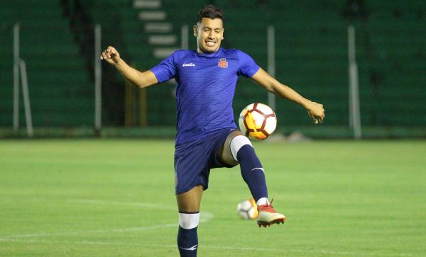 Andrés Ríos vem se destacando no Gigante