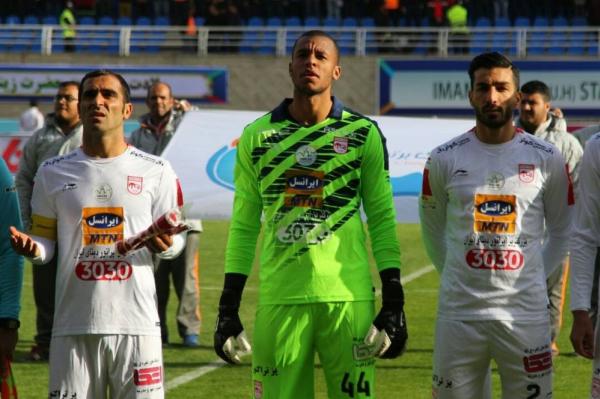 Jordi tem seis partidas pela nova equipe