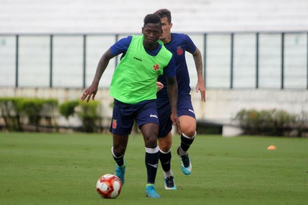Riascos durante treinamento na Colina Histórica