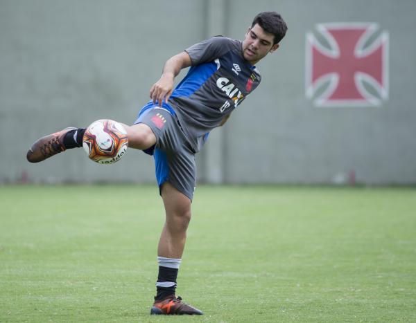 Dudu faz parte do grupo que conquistou a última edição do Carioca