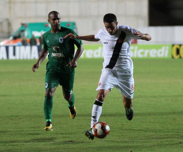 Thiago Galhardo balançou as redes diante do Boavista