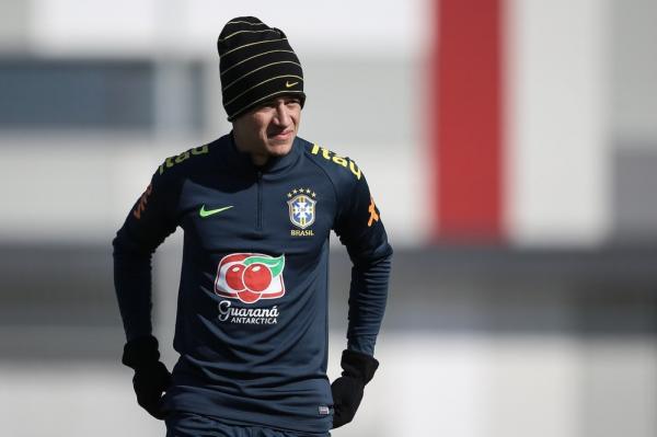 Philippe Coutinho está com a seleção brasileira em Moscou