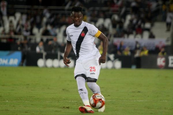 Paulão foi o capitão vascaíno diante do Botafogo