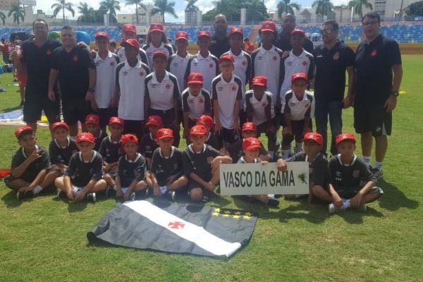 Delegação vascaína na cerimônia de abertura em Goiás