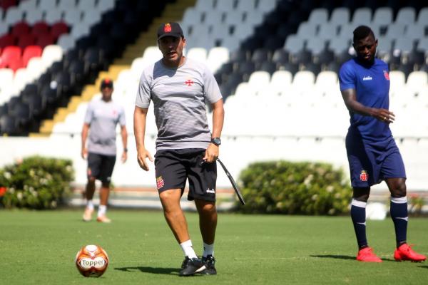 Zé Ricardo confia em boa apresentação diante do Fluminense