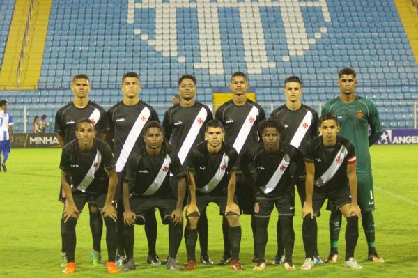 Meninos da Colina avançaram na Copa do Brasil com vitória maiúscula