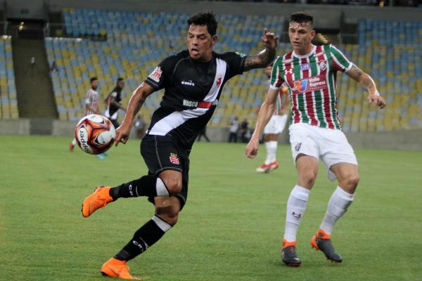 Giovanni Augusto demonstra habilidade no Maracanã