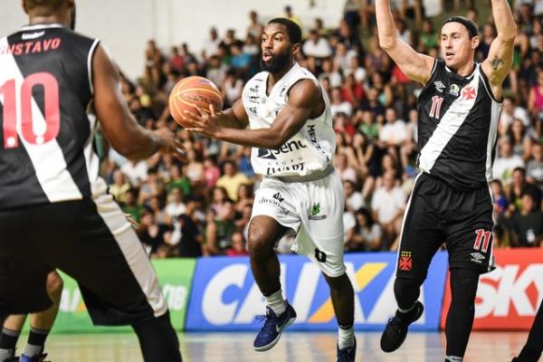 Anthony acabou como cestinha do jog