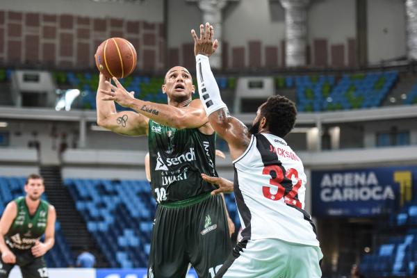 Alex Garcia desfalcará o Bauru pelo 2º jogo consecutivo