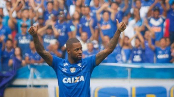 Dedé é um dos ídolos da torcida cruzeirense