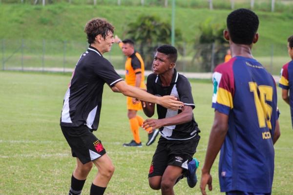 Andrey marcou para a vitória do sub-15