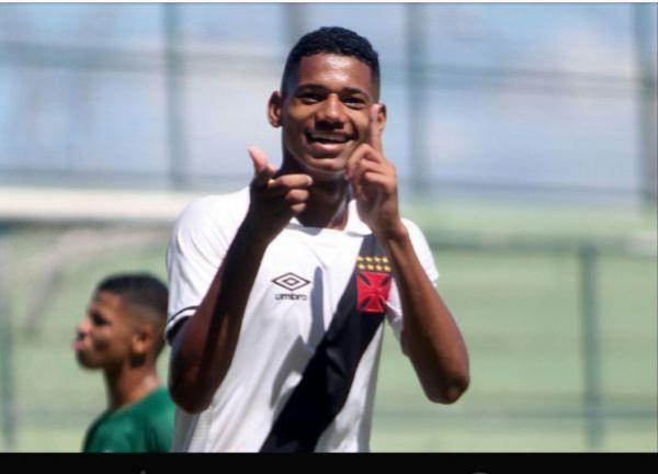 Marrony tem feito gols e conseguido boas atuações com o Vasco