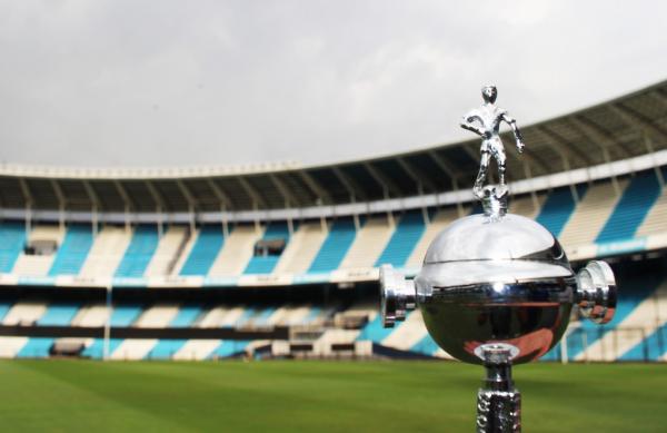 Vasco venceu o último jogo no El Cilindro